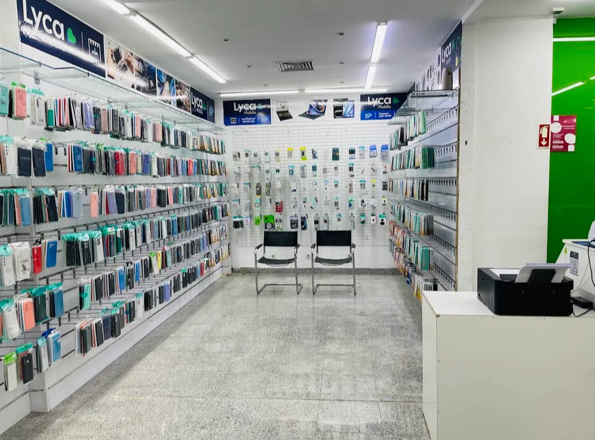 Capas e proteção — Phone Care+ Braga